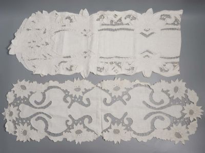 Салфетки (2 шт.). Ришелье. Чернигов, Украина. 1890-е гг. Размеры: 170х32 см., 97х33 см. 