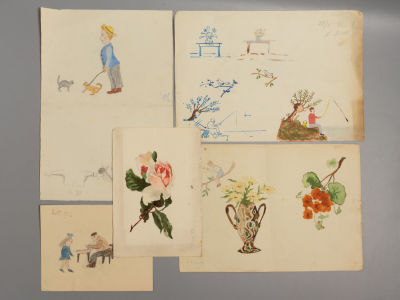 [Архив капитана 1 ранга В. И. Лепко] Детские рисунки Марии Лепко. 1945-1946 гг. 5 листов с 