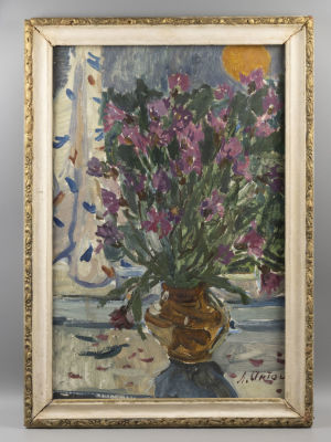 Антонян Л. Натюрморт с ирисами. 1969. Оргалит, масло. Размер изображения 63х44 см. Размер по 