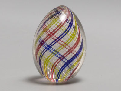 Стеклянное пасхальное яйцо. Венецианская нить. Российская империя. Кон. XIX в. Размер: высота 6 