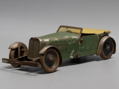 Игрушка-конструктор &laquo;Автомобиль кабриолет&raquo;, Ленинград. 1930-1940-е гг. Размер 20,5х8,5х6,5 см. 