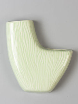 [Советский минимализм] Настенное кашпо. Фарфор. 1960-е гг. Настенное кашпо. Фарфор. 1960-е гг. 