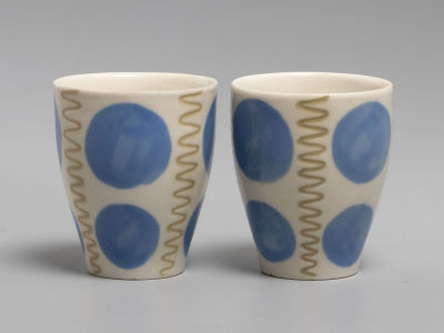 Две стопки. Синие круги. Подглазурная роспись. Фарфор. ЛЗФИ (?) 1960-е гг. Размер высота 6 см. 