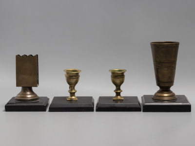 Набор: карандашница, спичечница и два подсвечника (4 предм.) Бронза, латунь, камень. Кон. XIX в. 