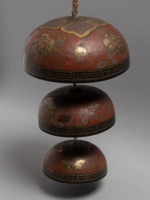 Китайские колокола. Латунь, эмаль. 1950-е гг. Диаметр 15 см., 11 см., 9,8 см. Китай. 1950-е гг. 