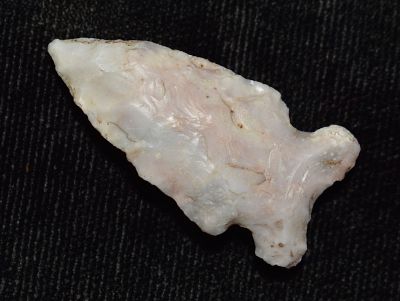 1 5/16" Nicely Made Robinson Arrowhead found in Lincoln County, Missouri. Found by Donald 