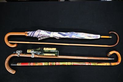 4 Vintage Wood/Bamboo 36" Walking Canes. Condition: Authentic
