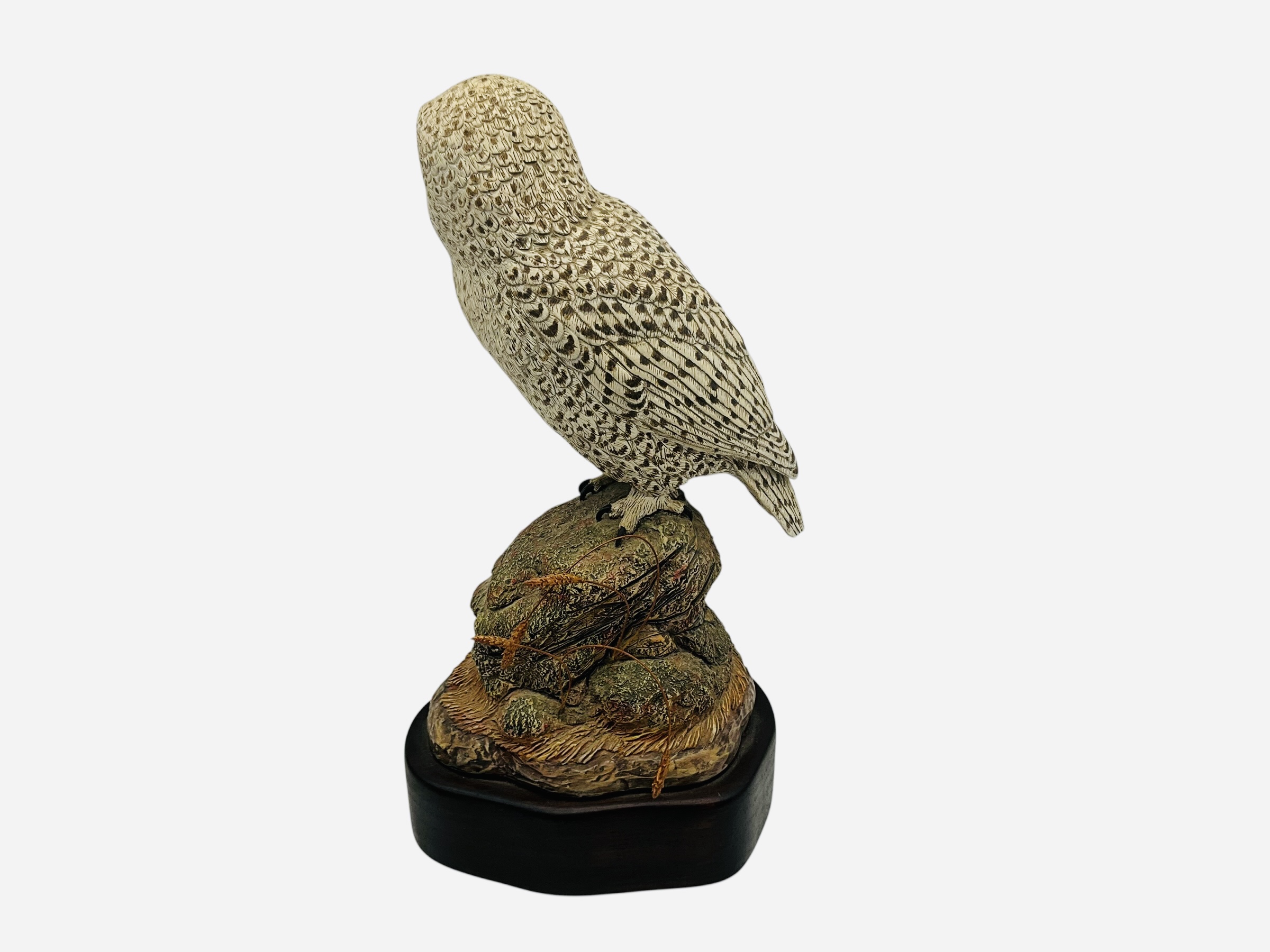 James Darnell Sculpture - Snowy Owl