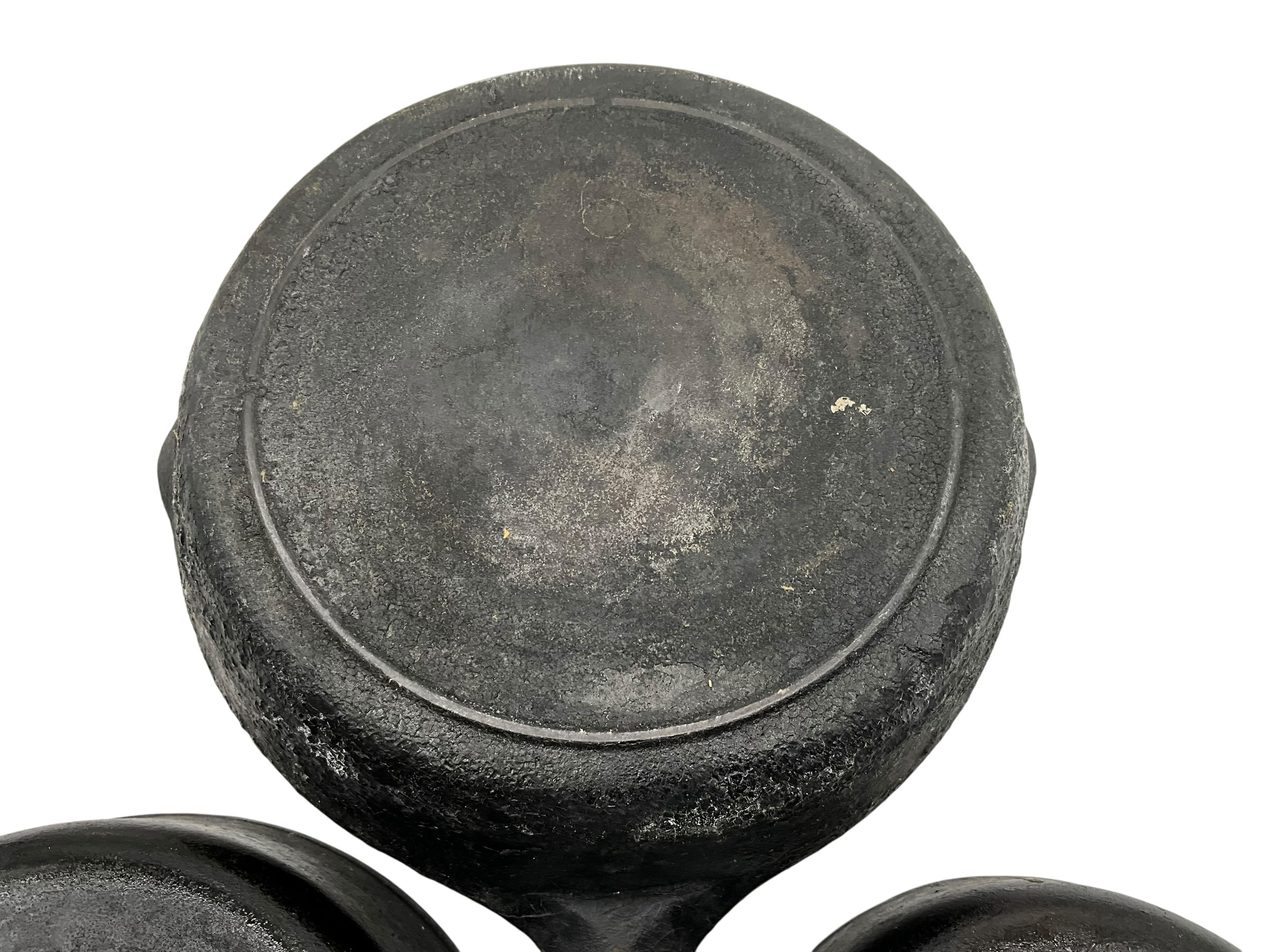 Lot Of 3 Cast Iron Pans Griswold / Wagner Ware