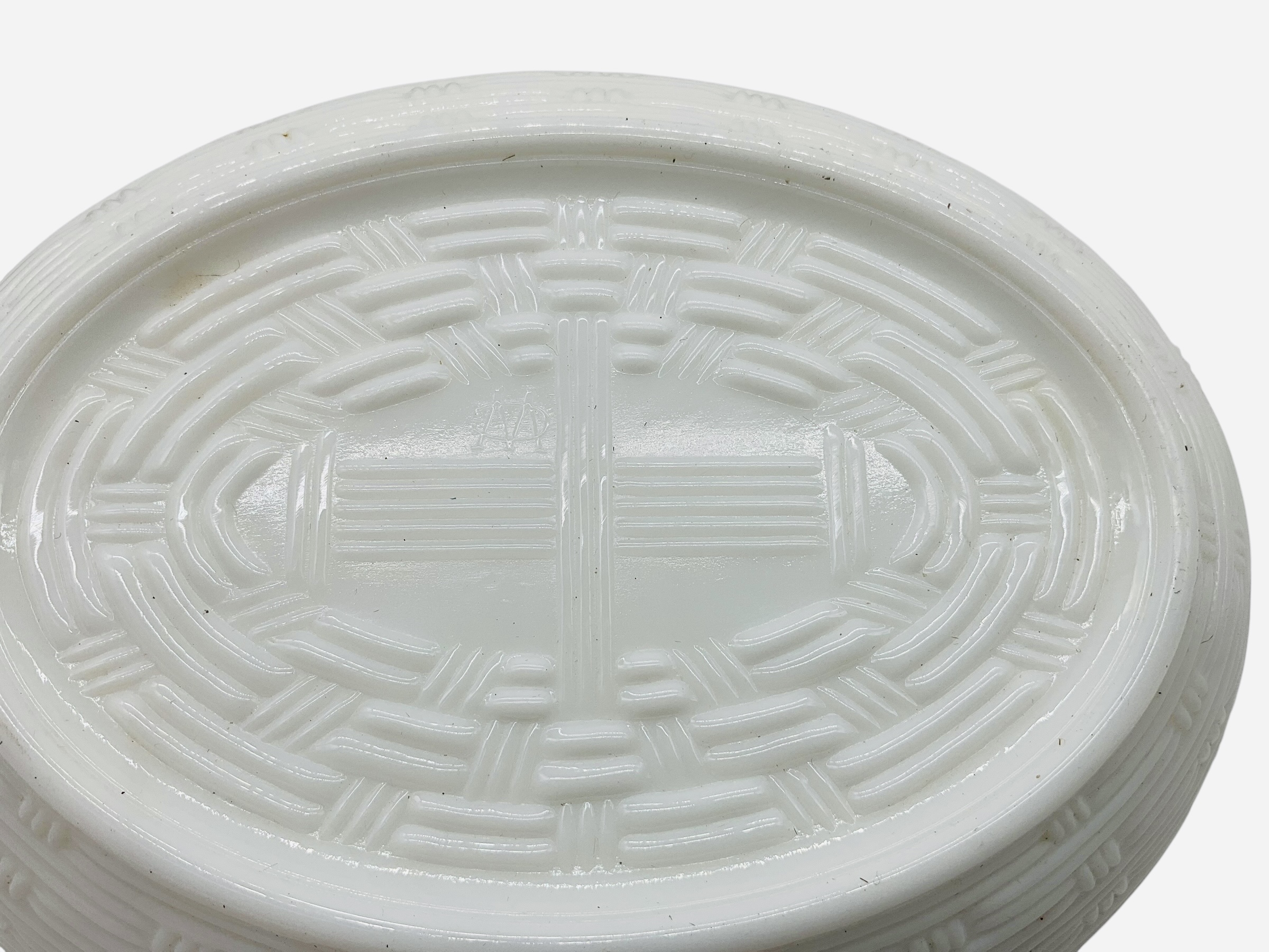 Vintage Westmoreland Milk Glass Eagle On Nest