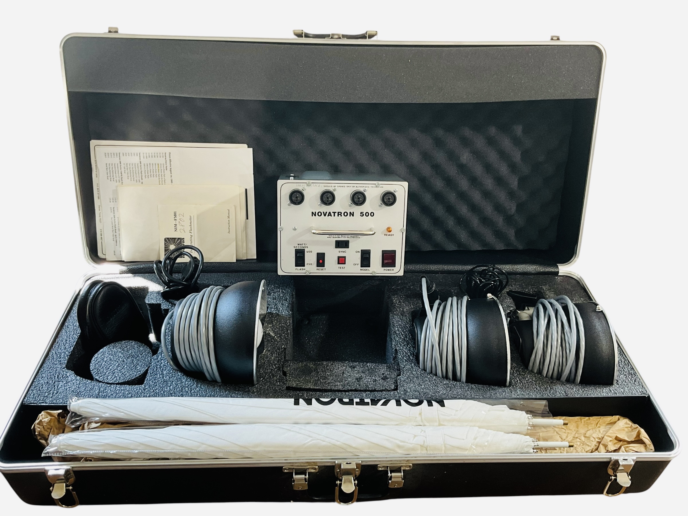Novatron 500 Studio Strobe Light Flash Kit