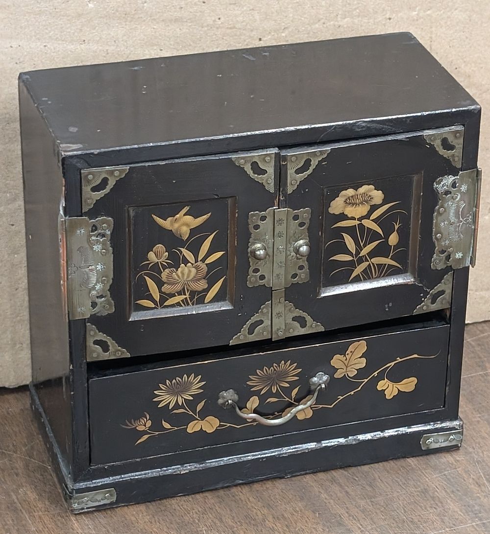 North Wales Auctions | Auction 003 | Mixed Sale of Antiques, Collectables, and Modern Items. **Please Read Long Description** - 508 Lots