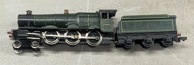 Grafar N Gauge BR Green 4-6-0 Locomotive and Tender