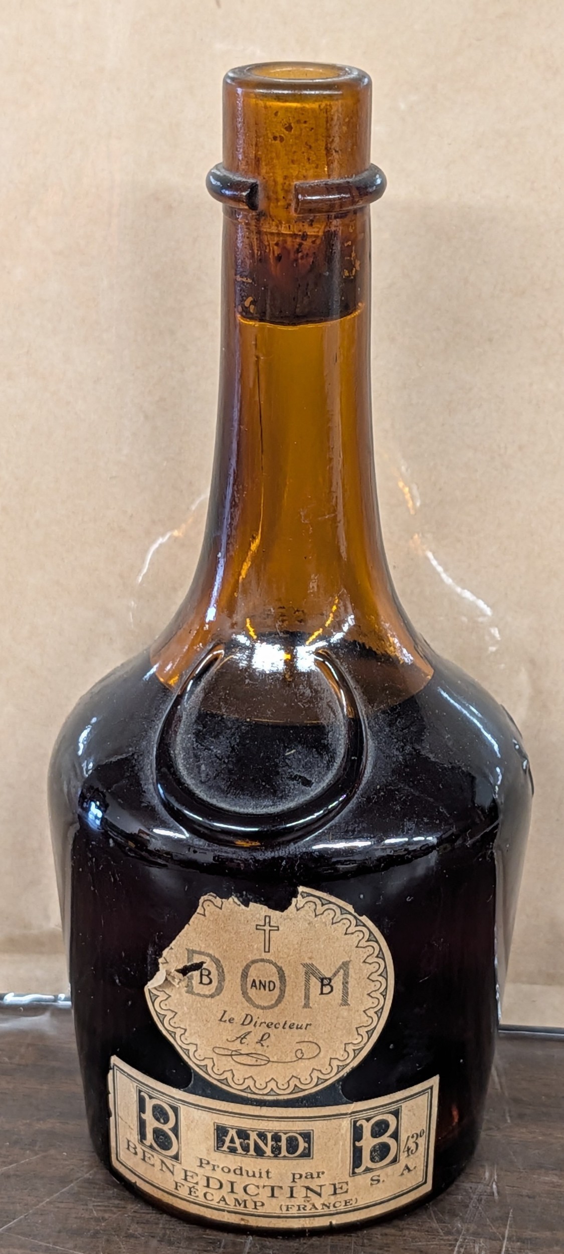 Lot 211