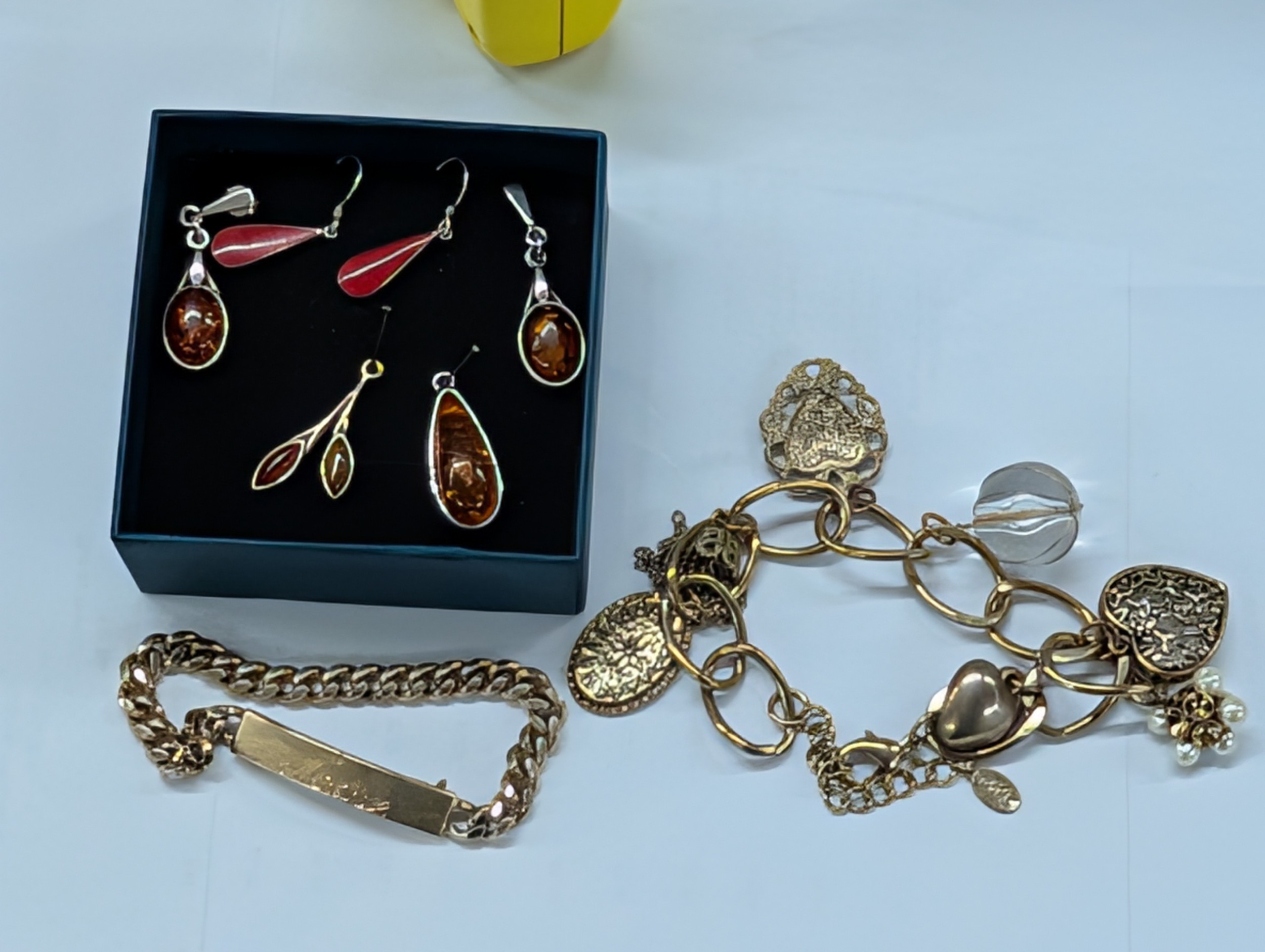 Lot 285