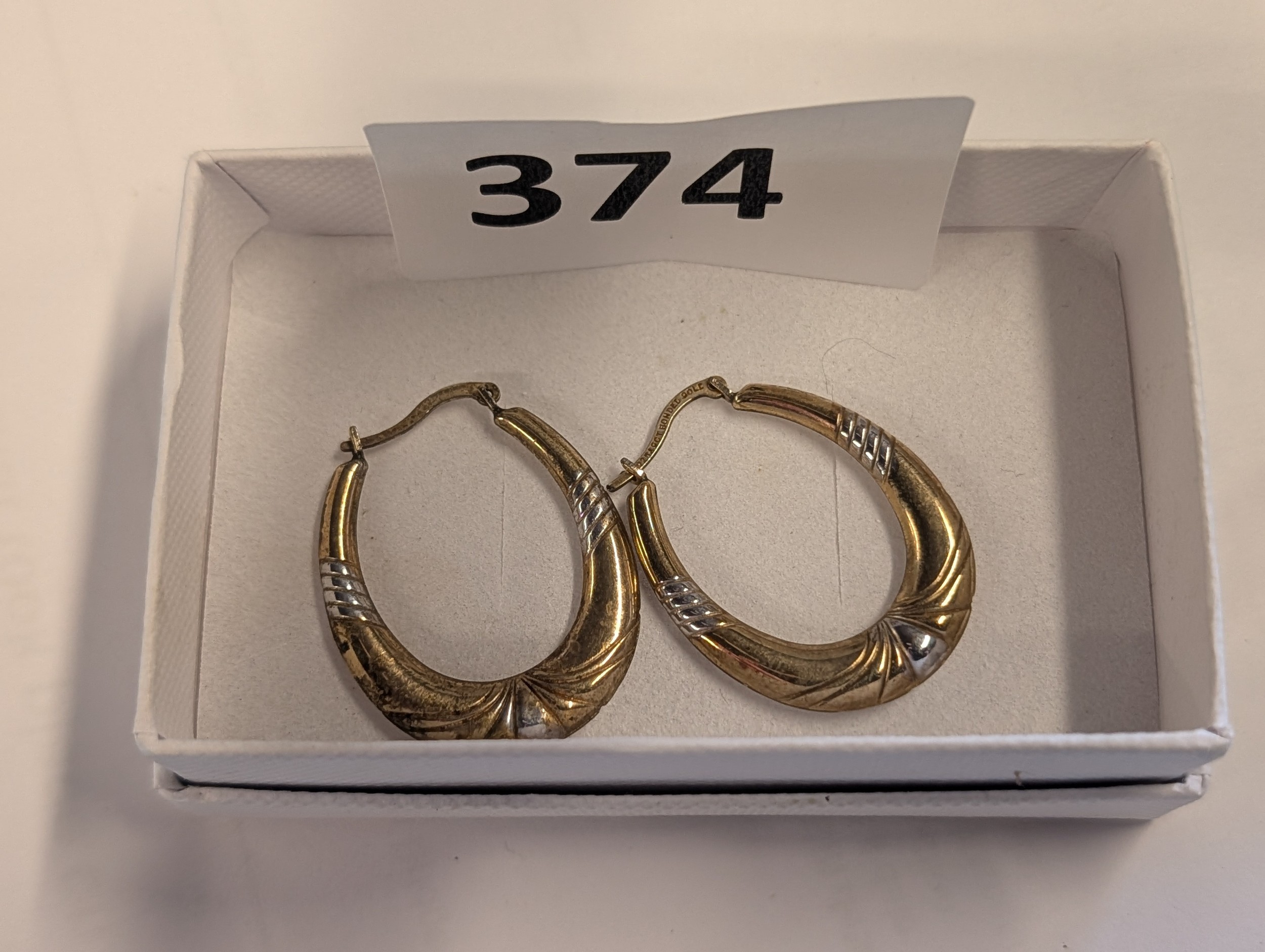 Lot 374