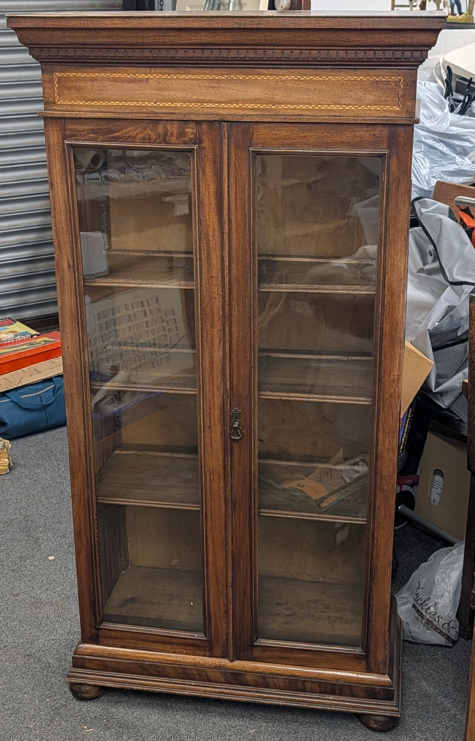 Lot 246
