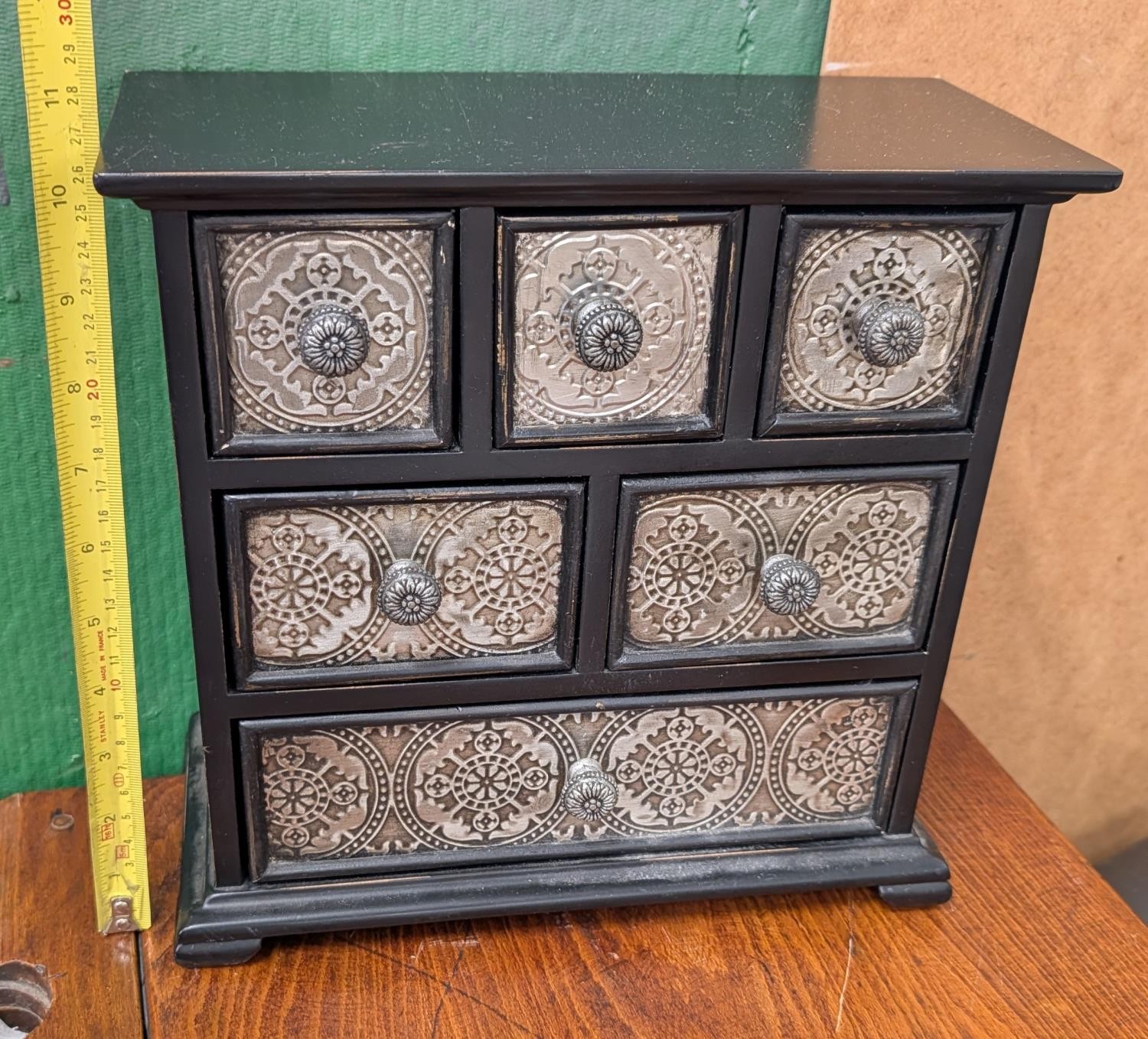 Lot 230