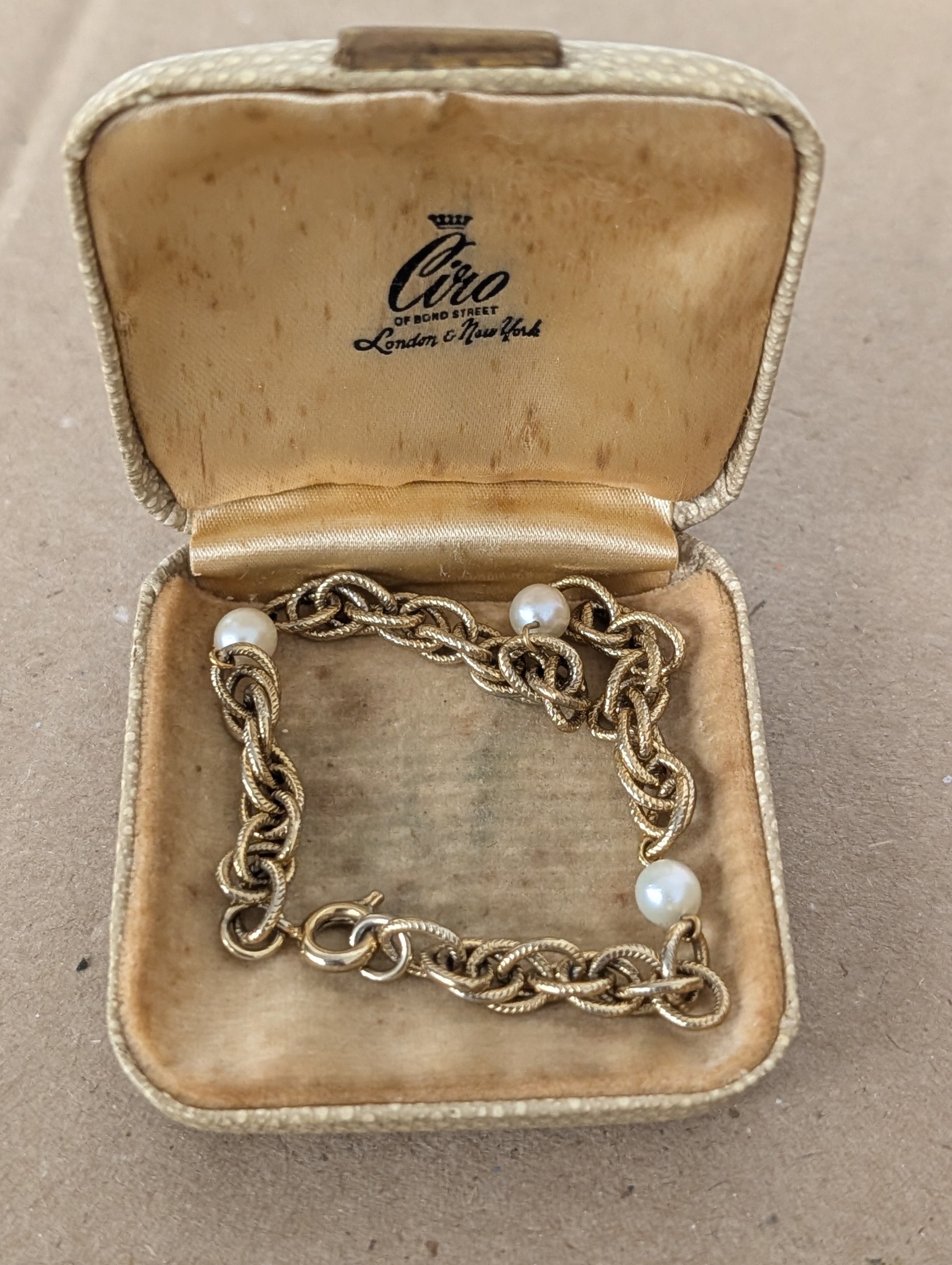 Lot 440