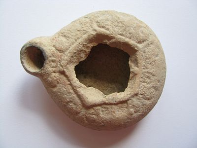 Roman oil lamp