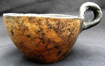 Bronze Age, Europe (Lausitzerkultur), 900 - 500 BC, H. 14,3 cm, &Oslash; 15,5 x 8,9 cm