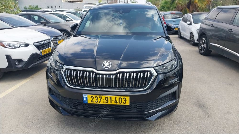 ניר ויינרמן ושות' – משרד עו"ד ונוטריון | רכב מכונס נכסים