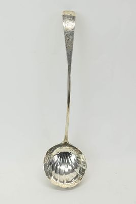 Continental Sterling Silver Scalloped Ladle. Continental Sterling Scalloped Silver 