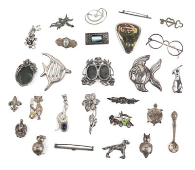 Vintage Sterling Silver Brooches and Pins. Vintage Sterling Silver Brooches and Pins Including 