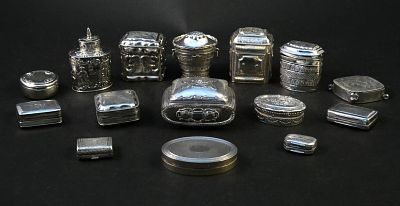 Collection of Vintage Silver Vinaigrettes and Boxes. Collection of Vintage Silver Vinaigrettes 