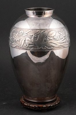 Japanese Jungin Silver Vase. Japanese Jungin Silver Vase Mitsukoshi stamped. Phoenix and 