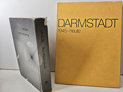 2 ספרים
- אדריכלות לירית/ רם כרמי
- DARMSTADT
1945-heute. אדריכלות לירית 
רם כרמי 
יצא לאור ע"י 