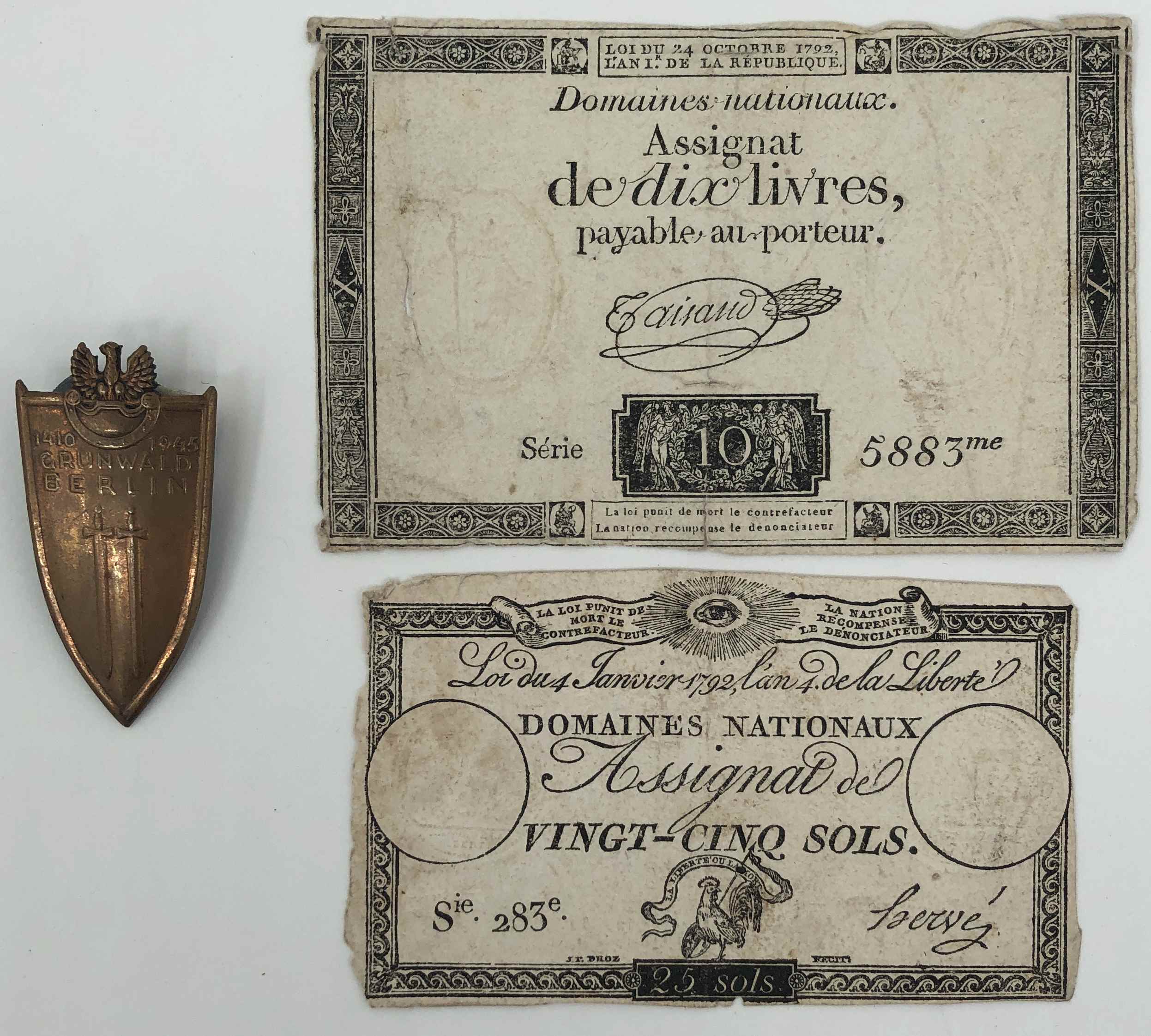 Старый альбом | Аукцион 319 | Вашему вниманию представлены: Нагрудные знаки, Боны, Продовольственные карточки и др.