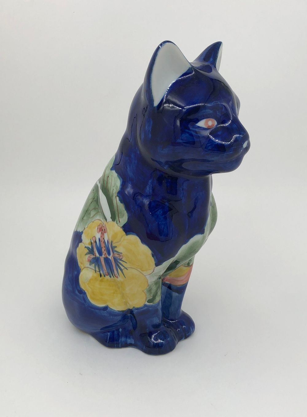 Старый альбом | Аукцион 351 | Вашему вниманию представлены: Япония, Нэцкэ, Портсигары, Серебро, Изделия из бивня моржа, Фарфор, Домино, Карты, Табак и другое.