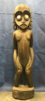 Большой формат. Идол (деревянная антропоморфная фигура). Индонезия (?). Идол-пoкpовитель и 