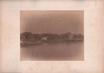 Большой формат. Фотография "Китай. Набережная р. Янцзы, г. Киа-Кианг". Наклеена на картон. 