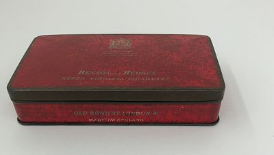 Жестяная коробка для сигарет "Вирджиния". По назначению Его Величества Короля Георга VI. 