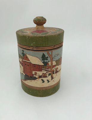 Деревянная банка с русским сюжетом.1938г.. Размер: 17х12,5см.. Потертости краски, небольшая 