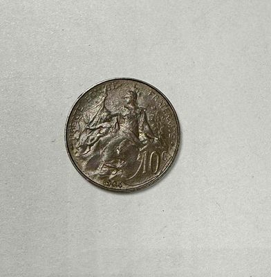 Монета 10 сантимов 1904г. Франция. Диаметр: 3см. Состояние XF