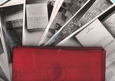 Редкость. Фото-альбом-выставка "Ленин". Полный комплект (102 листа). Издано к 10-летию со дня 