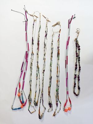 Набор из восьми (8шт.) ёлочных украшений в виде бус из стекляруса. Стекло. 1950-е гг. Размеры: 