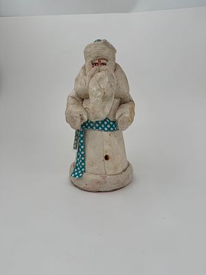 Дед Мороз. СССР. Ватный. Размер: 11x24см. Загрязнения, утрата посоха.