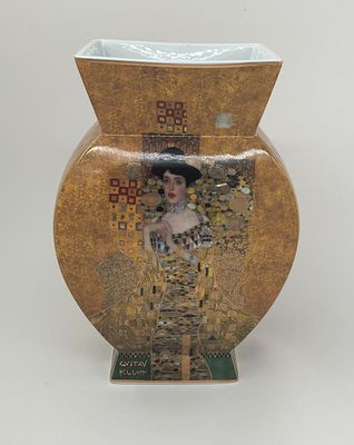 Фарфоровая ваза для цветов "Гебель". Густав Климт. ARTIS ORBIS. Германия. Высота: 21см, ширина: 