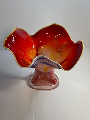 Большой размер. Ваза для фруктов. Гутное стекло. Размер: 32х29х15,5см.