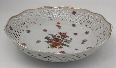 Ваза для фруктов, фарфор. Германия, Мейсен. Высота: 6,7см, диаметр: 20,3см. Небольшая 