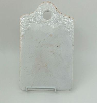 Сырная доска. Начало ХХв. Размер: 24,5х15,5см. Следы бытования.