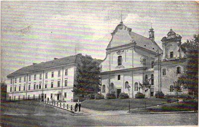 Открытое письмо "Львов. Университет и костел св. Миколая". Б.м. и г., 9 х 14 см