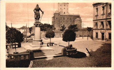 Открытое письмо "Выборг. Ратушная площадь". Изд. O.Y., б.г., 9 х 14 см.