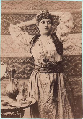 Фото "Девушка-Турчанка". Фотогр. Ф. Ордэн. 1875-1880гг.. Размер: 15,5х10,5см.