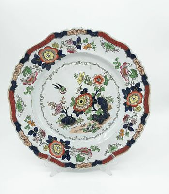 Антикварная тарелка "Цветы". Марка "Real stone China". Диаметр: 26см.