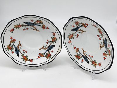 Два (2шт.) фарфоровых блюдца ROSLYN CHINA. R&Co. ENGLAND. Диаметр: 13,5см.